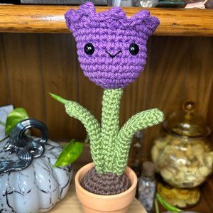 Crochet tulip flower